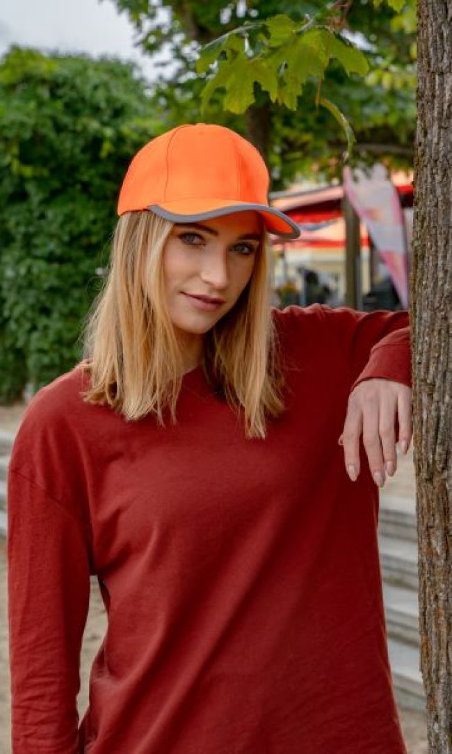3026 Luminescent Cap